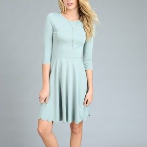 NWT Vanilla Bay Sage Scalloped Edge Dress